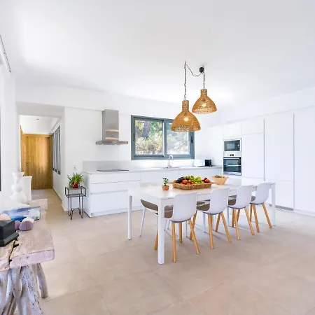 Dilean Luxury Villa Vourvourou